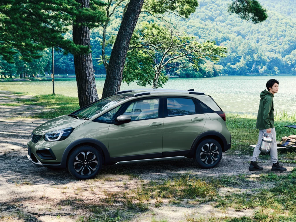 フィットを一部改良し発売 | Honda Cars 光東